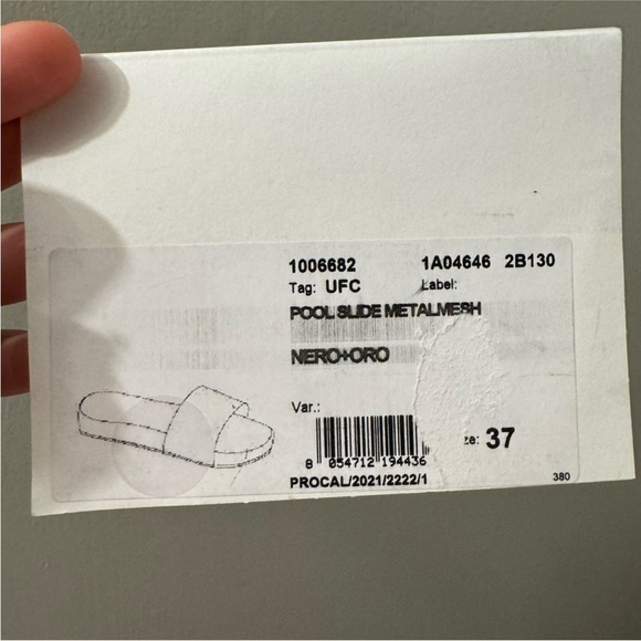 SOLD X - Picture 5 of 5